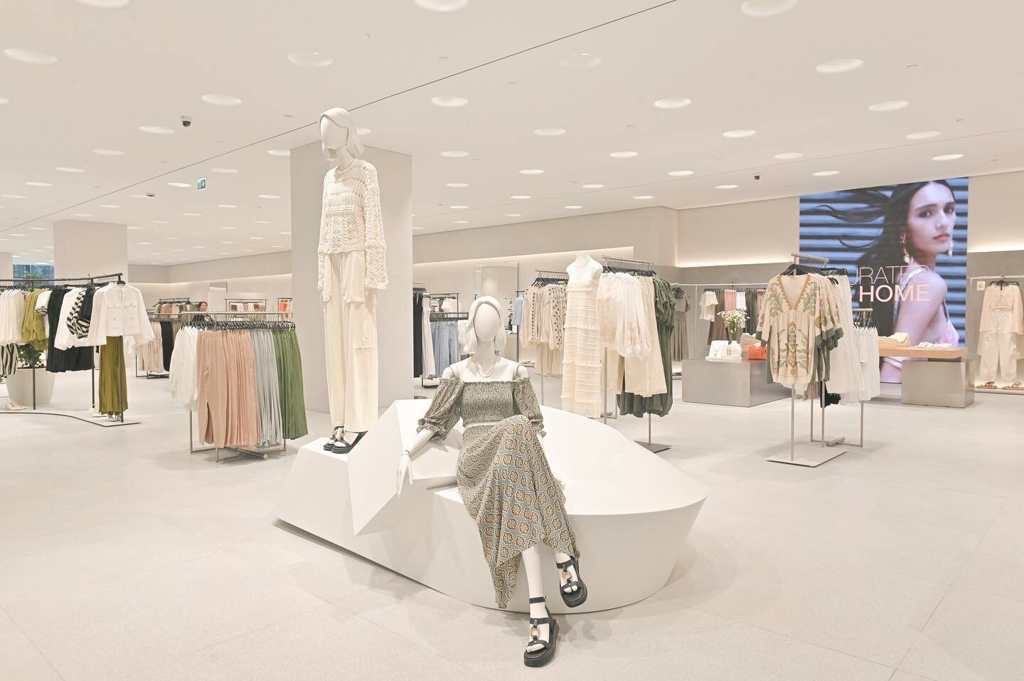 Zara Opens New Brand Outlet In Bengaluru Retail & Leisure International