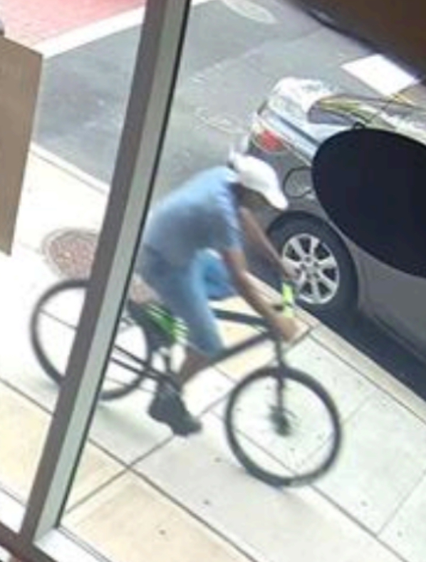 Newark Police Seeks Help Identifying Suspect Who Tried Stealing Money