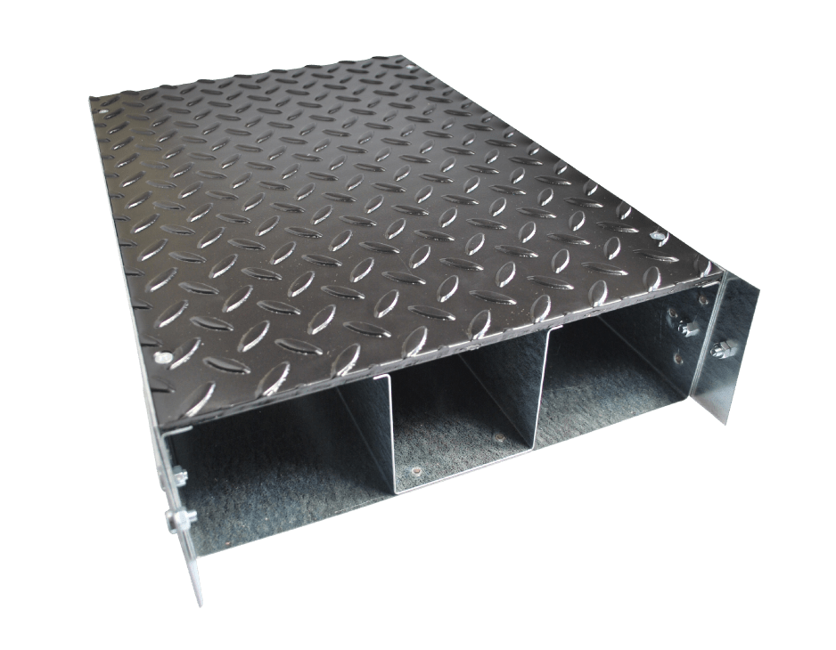 chequer plate trunking Archives RMS ltd