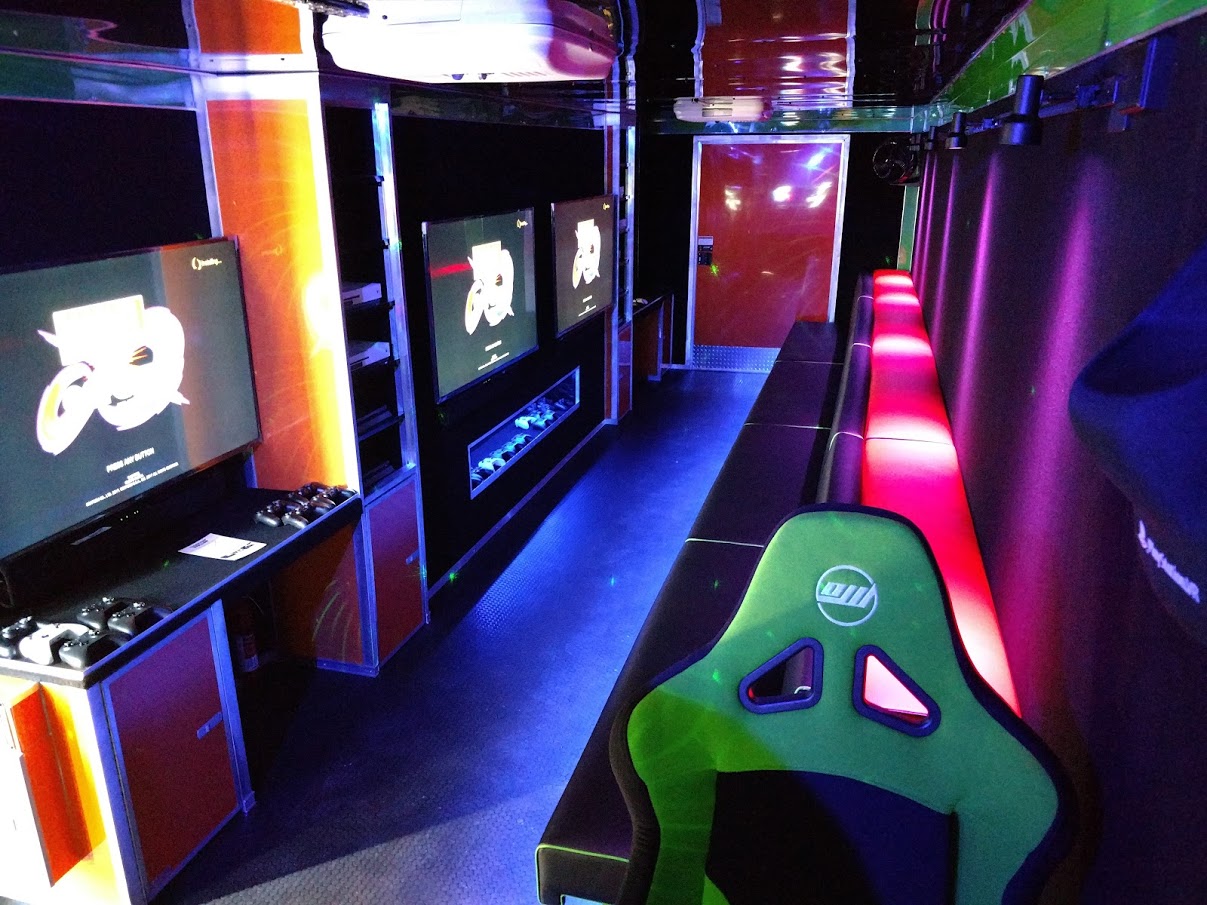 image Rock ‘N’ Rollin’ Gamez Theater Video Game Truck Parties