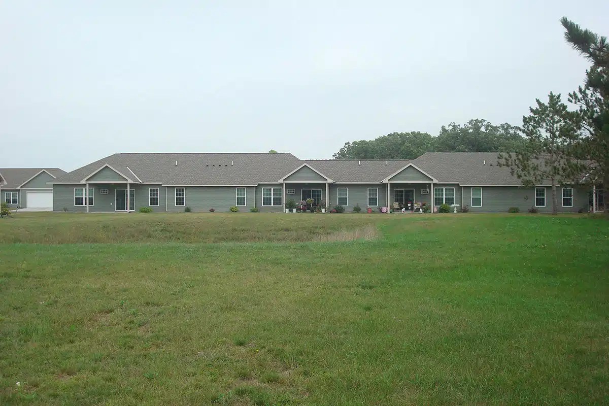 Green Gable Townhomes Courtyard Property Management