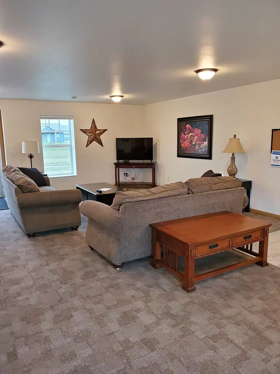 Lincoln Park Townhomes Courtyard Property Management