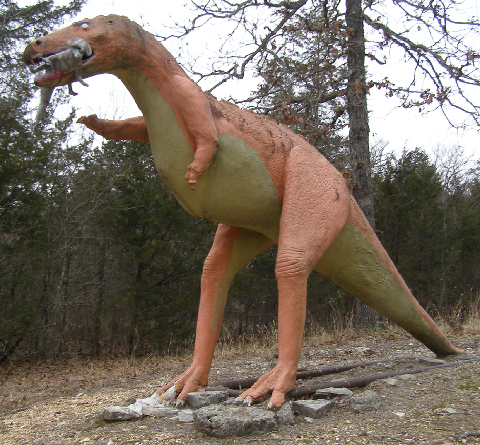 Arkansas Dinosaur Statues