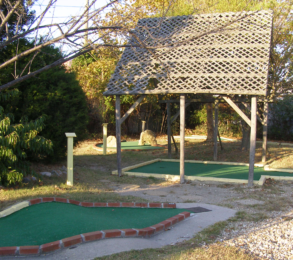 Virginia Mini Golf