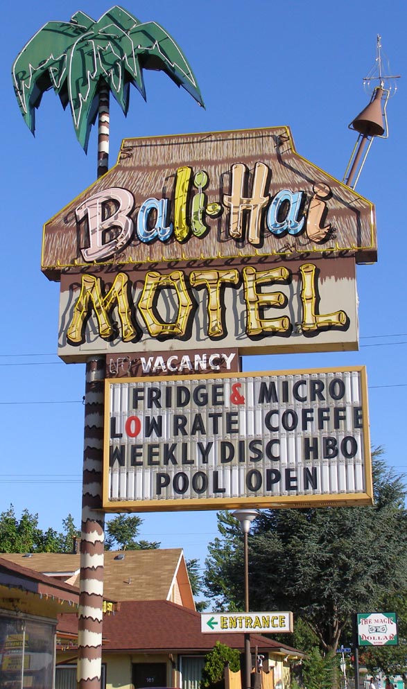 Yakima Signs