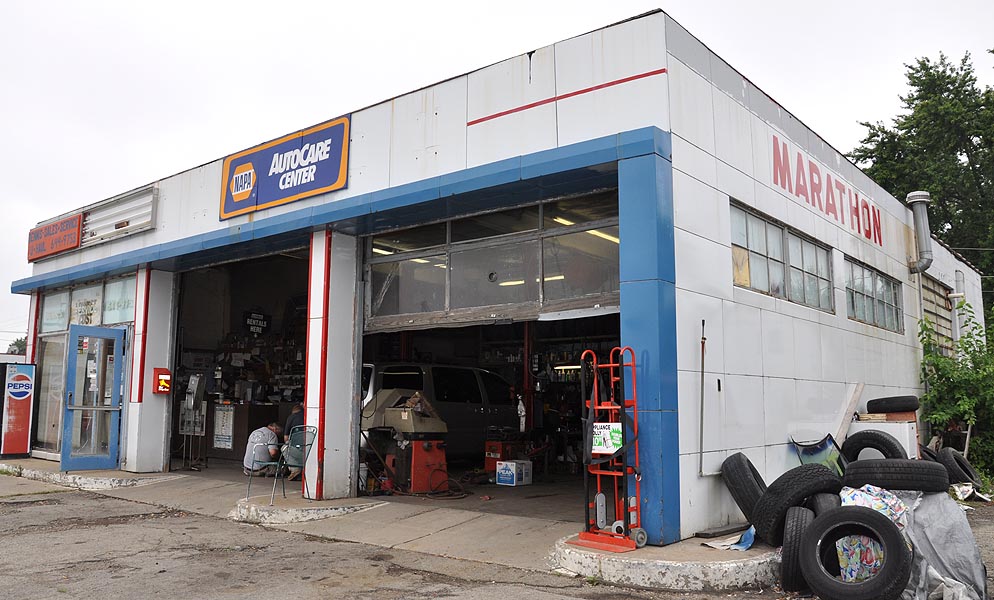 Indiana Icebox & Modern Gas Stations