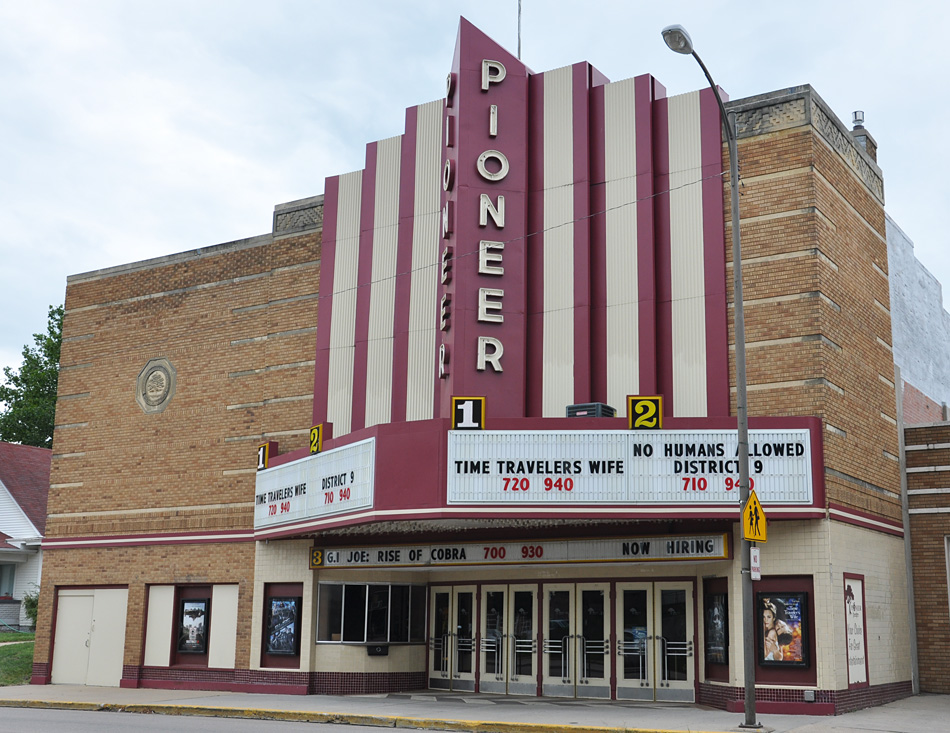 Nebraska Movie Theatres