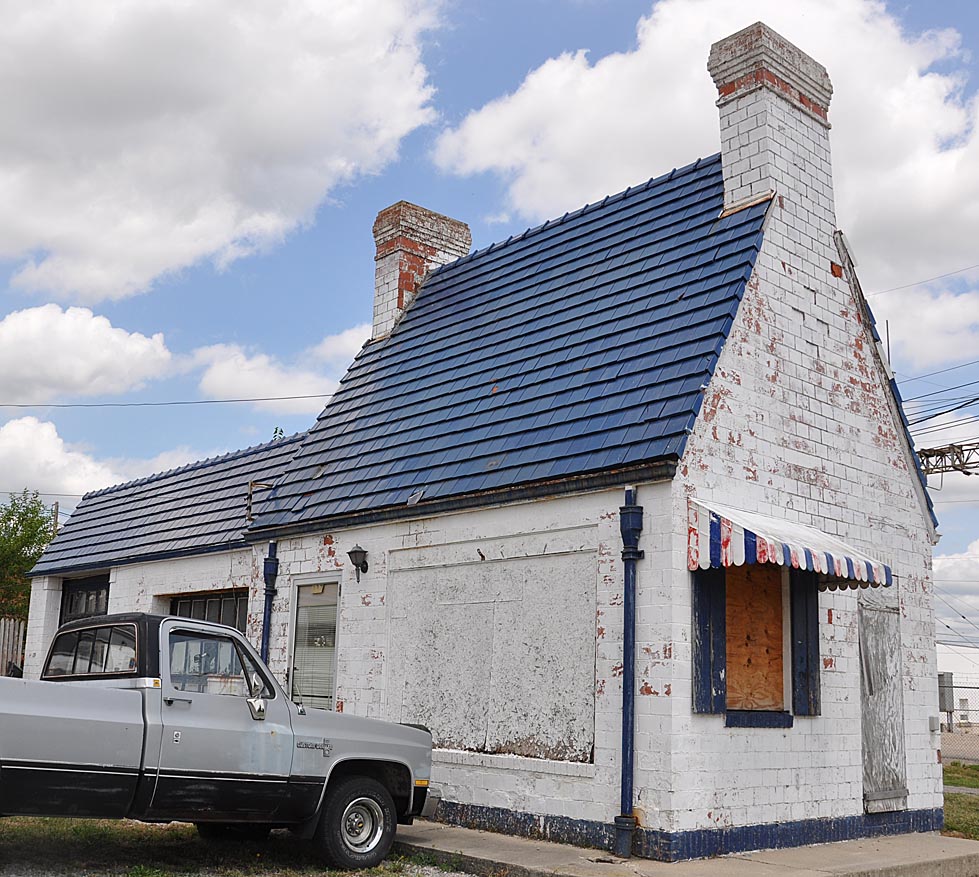 Ohio Pure Oil Gas Stations