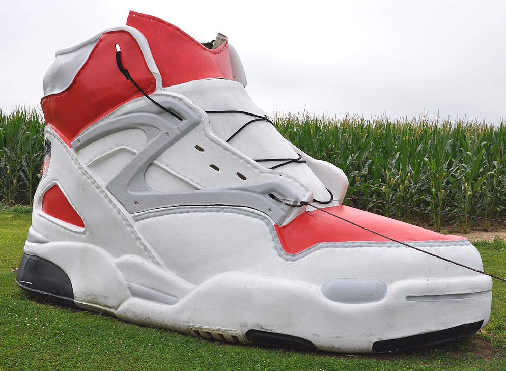 Giant Shoes & Shoe Cars