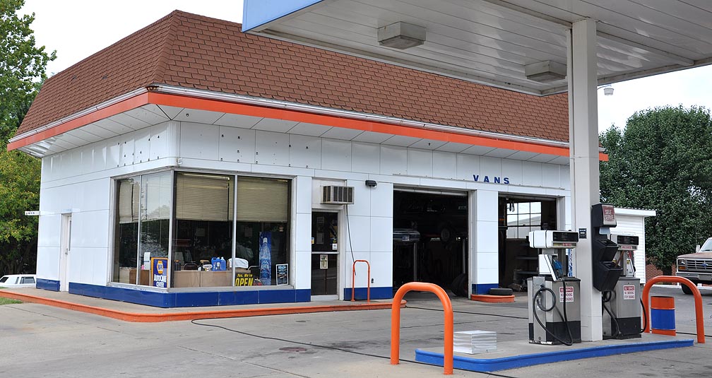 Indiana Icebox & Modern Gas Stations