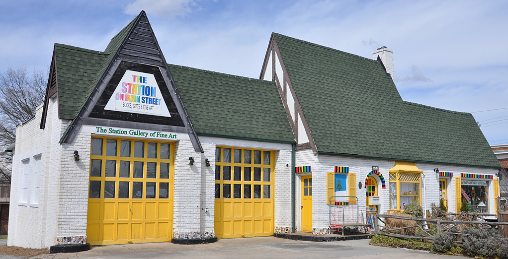 North Carolina Pure Oil Gas Stations