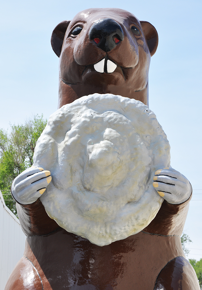 Other Mammal Statues