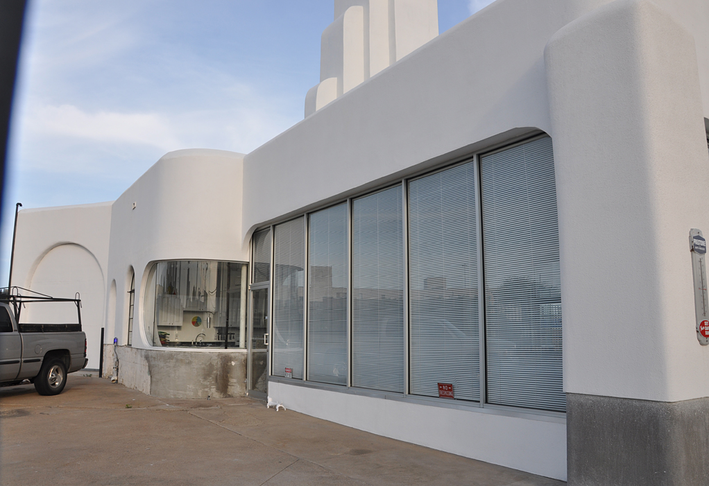 Texas Art Deco Gas Stations