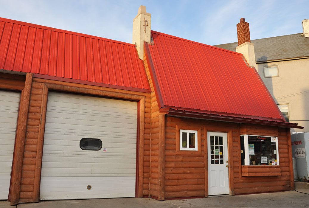 Minnesota Pure Oil Gas Stations