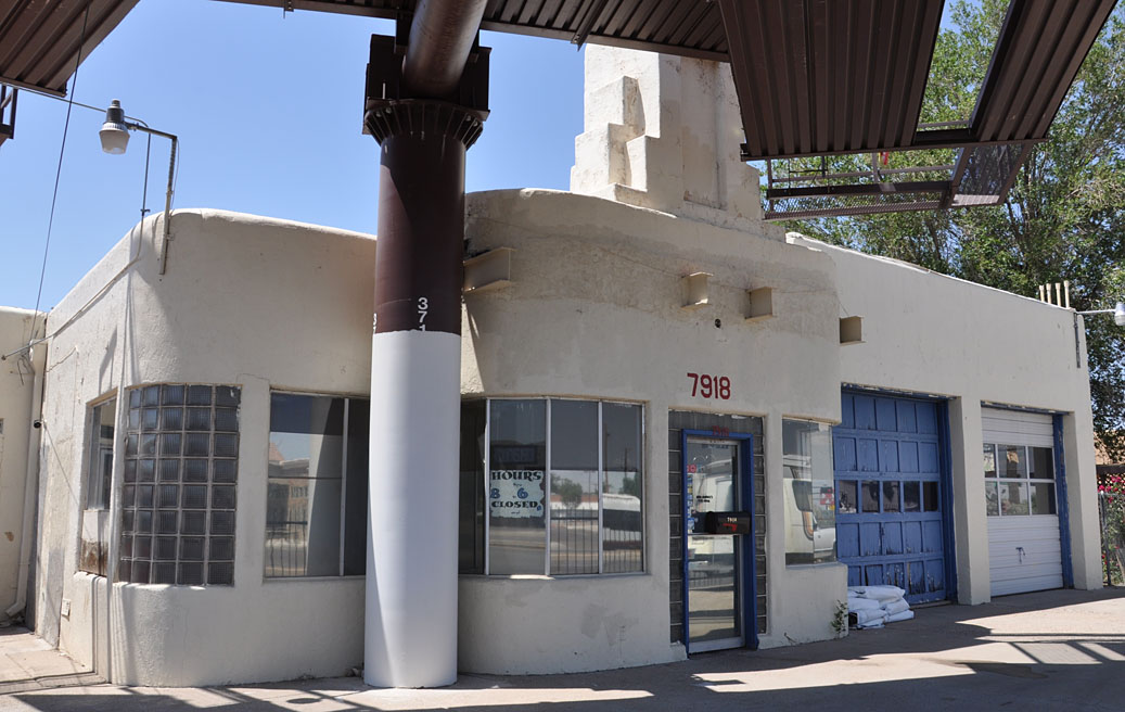 New Mexico Art Deco Gas Stations