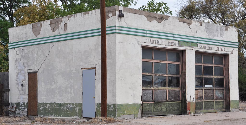 Nebraska Icebox & Modern Gas Stations