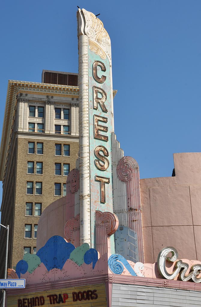 Fresno Movie Theatres