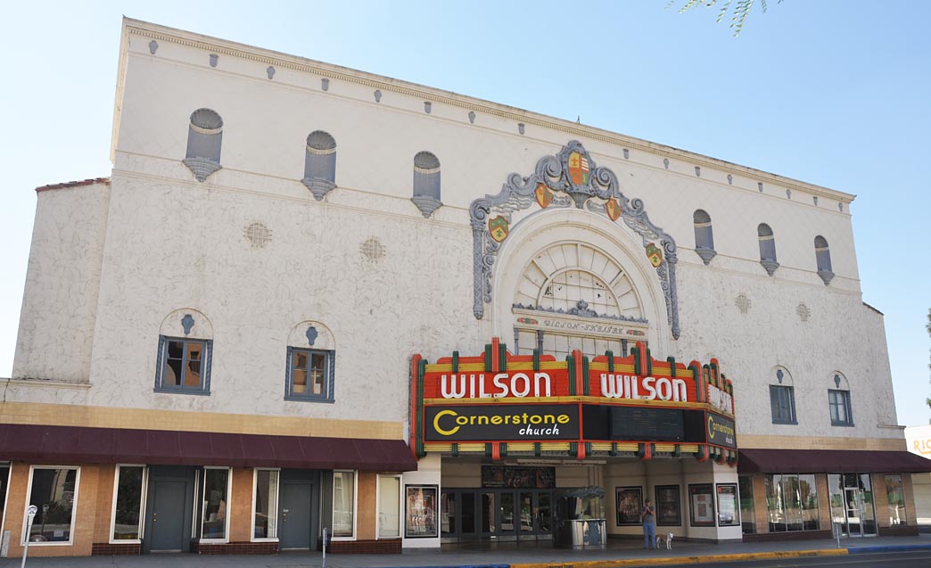 Fresno Movie Theatres