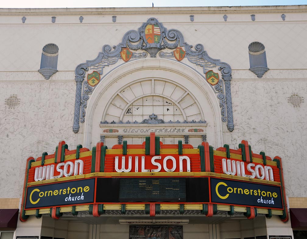 Fresno Movie Theatres