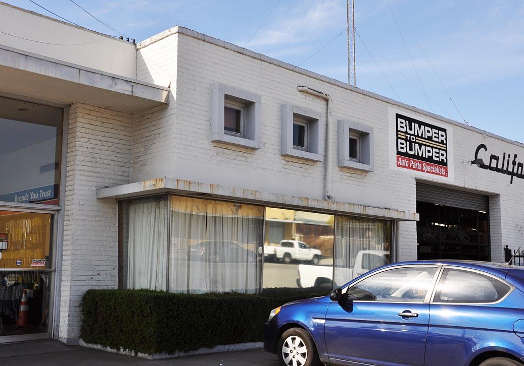 Studebaker Dealerships