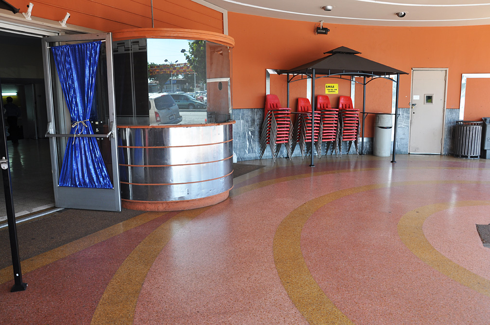 California Movie Theatres