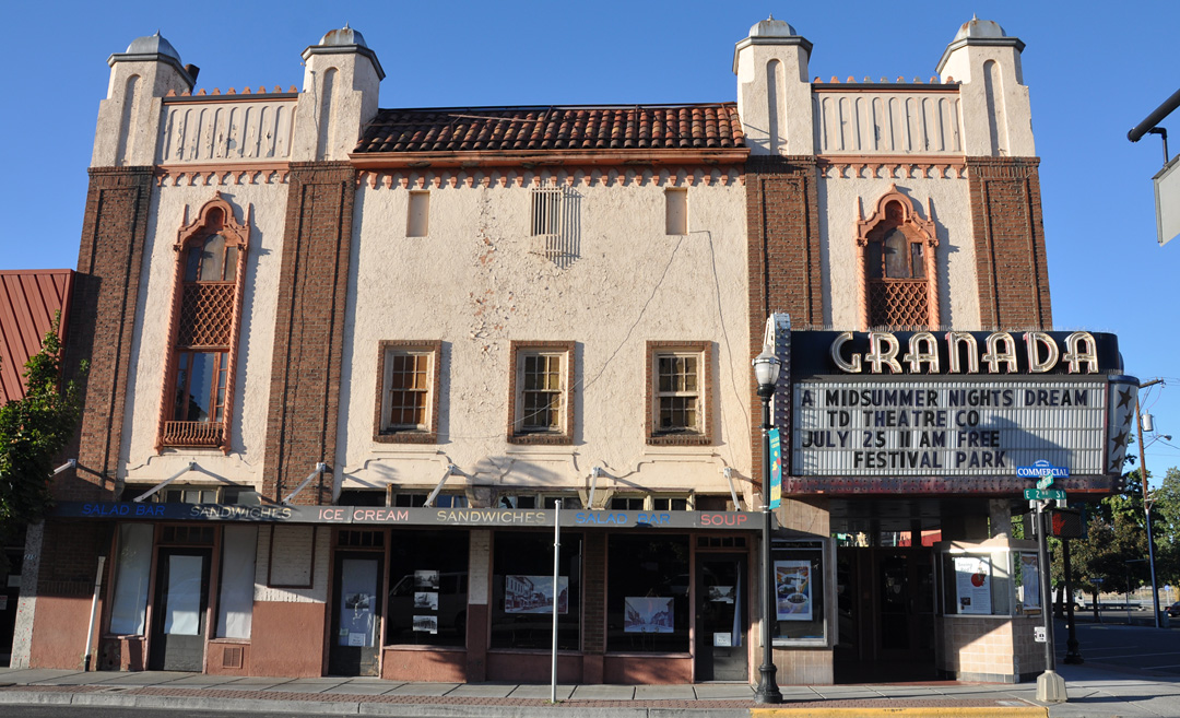 Oregon Movie Theatres
