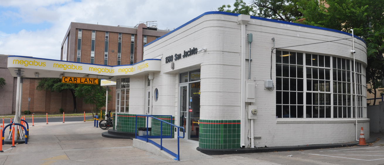 Texas Conoco Gas Stations