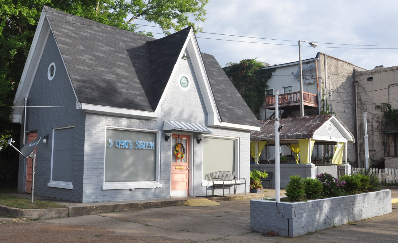 Mississippi Cities Service Gas Stations