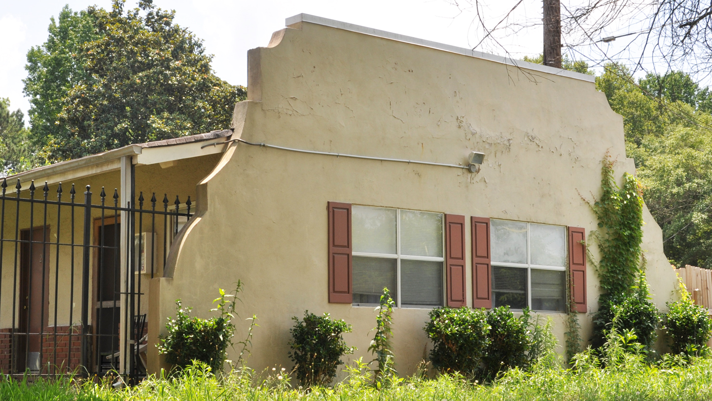 Alamo Plaza Hotel Courts