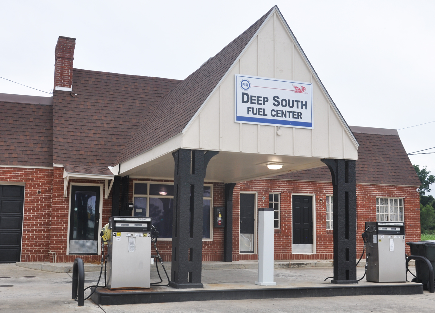 Pure Oil Gas Stations