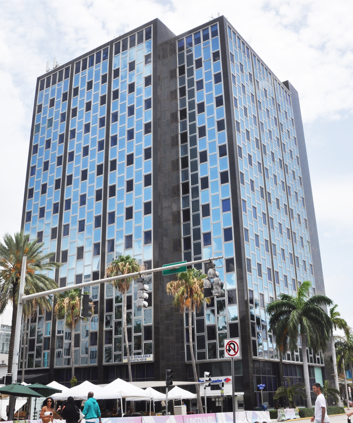 Florida MidCentury Modern Banks