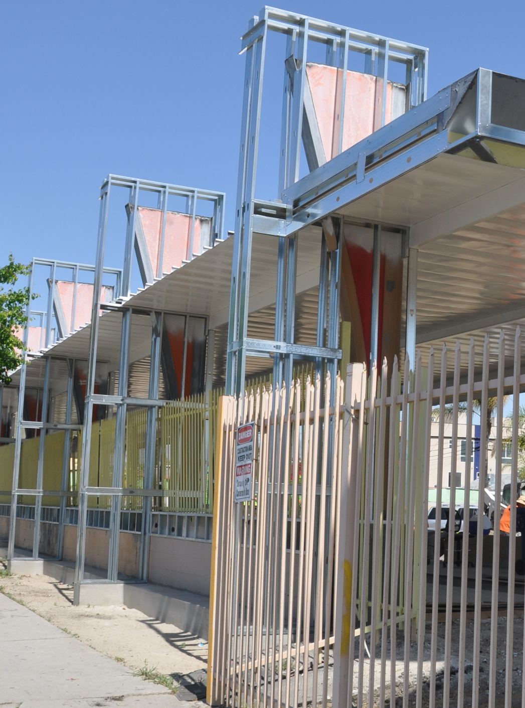 MidCentury Modern Car Washes