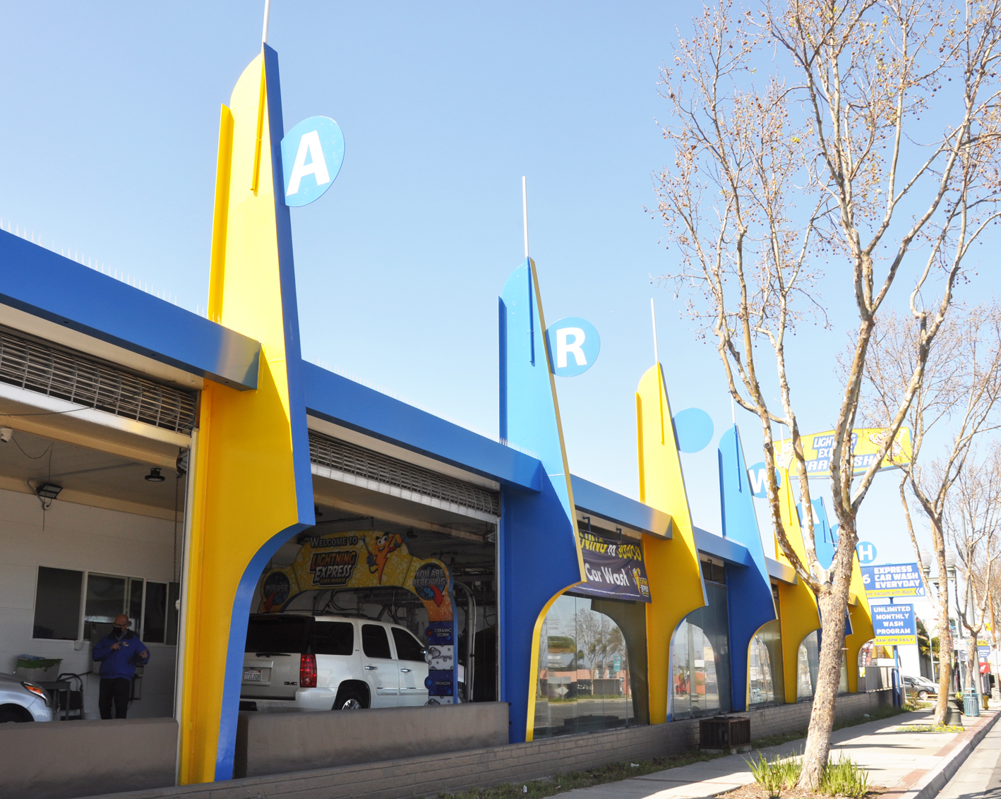 MidCentury Modern Car Washes