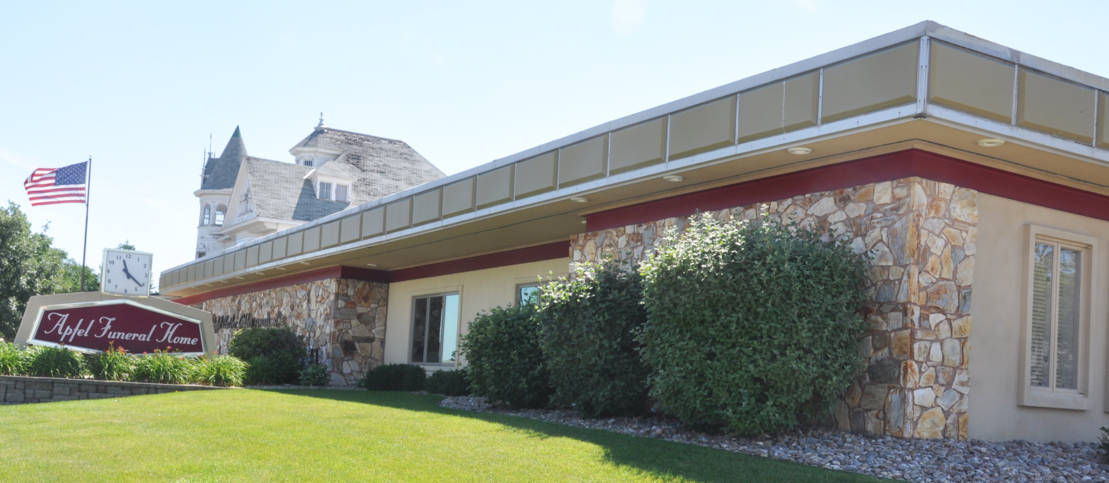 Nebraska MidCentury Modern Buildings