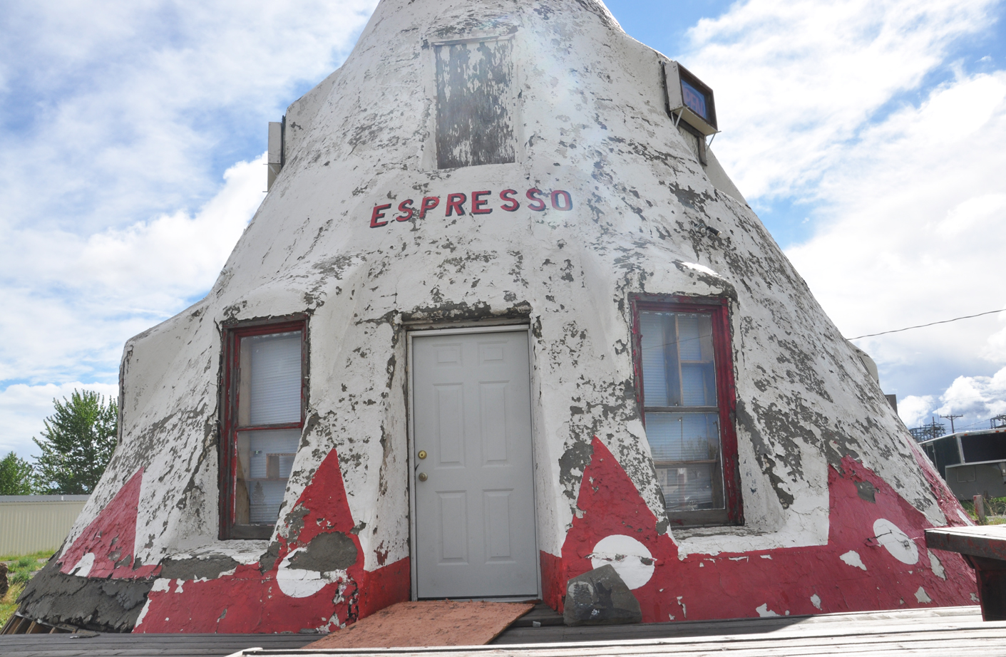 Teepee Gas Stations & Restaurants