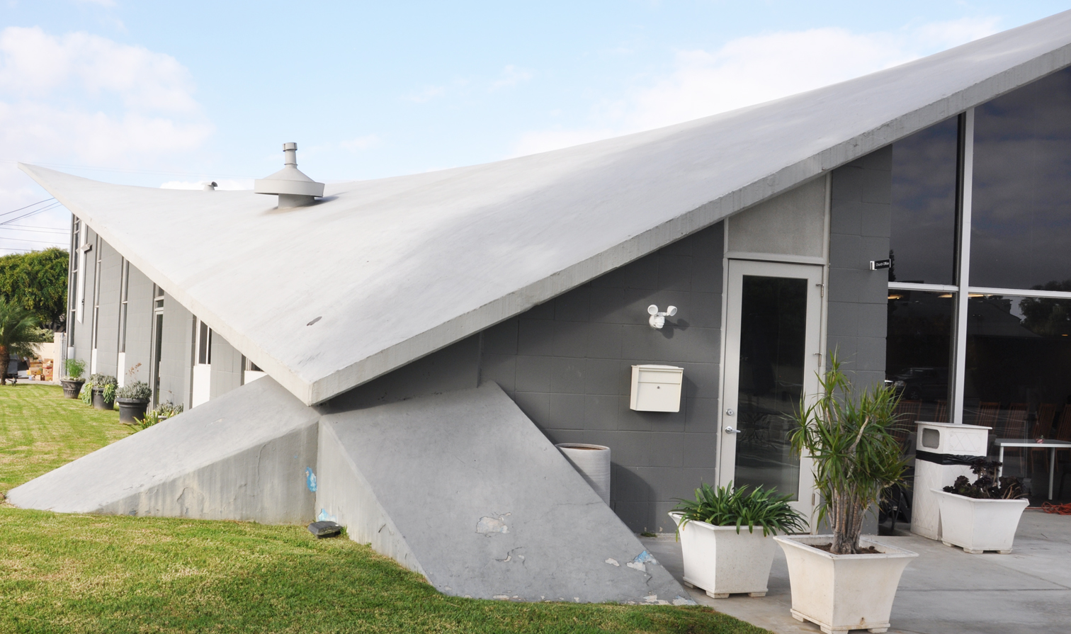 California MidCentury Modern Churches