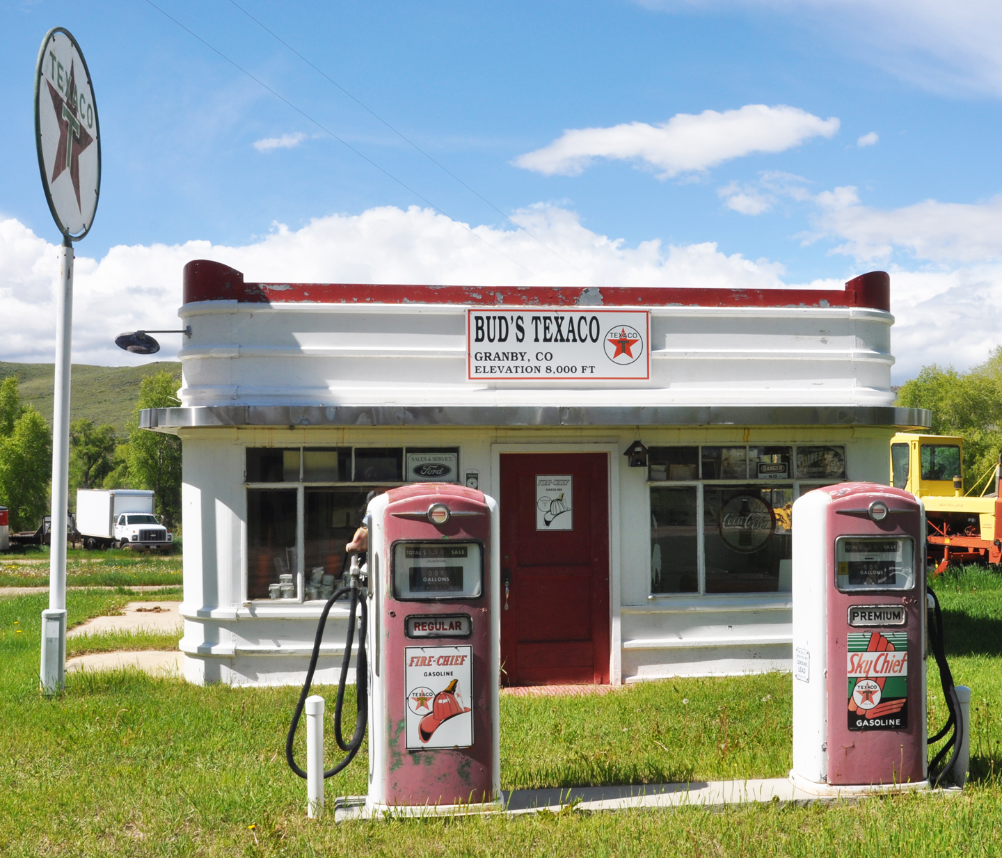Colorado Art Deco Gas Stations