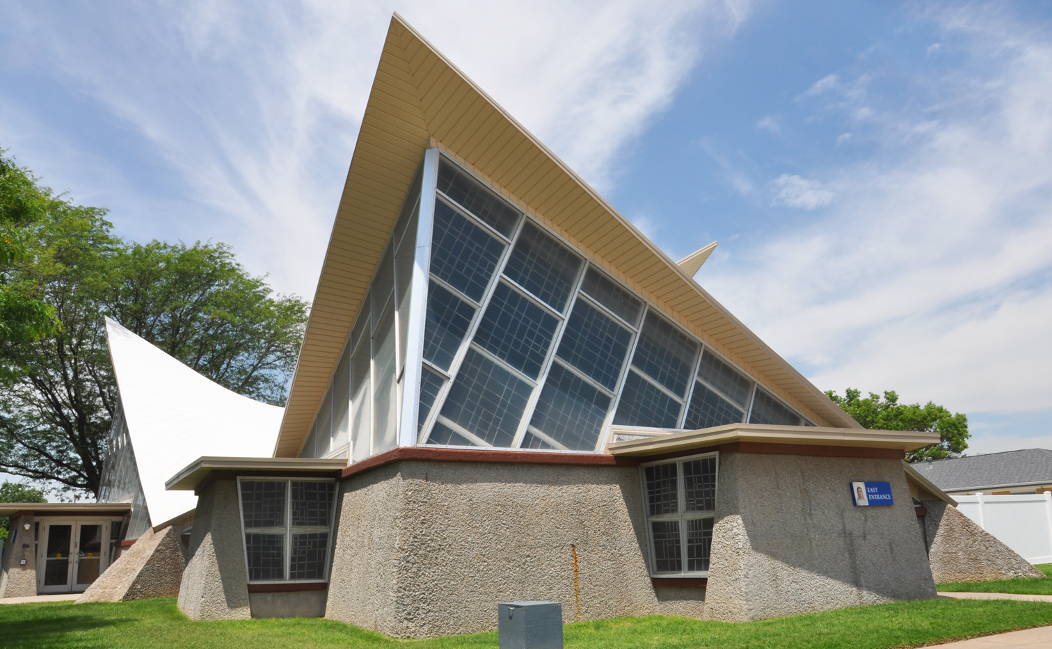 Kansas MidCentury Modern Churches