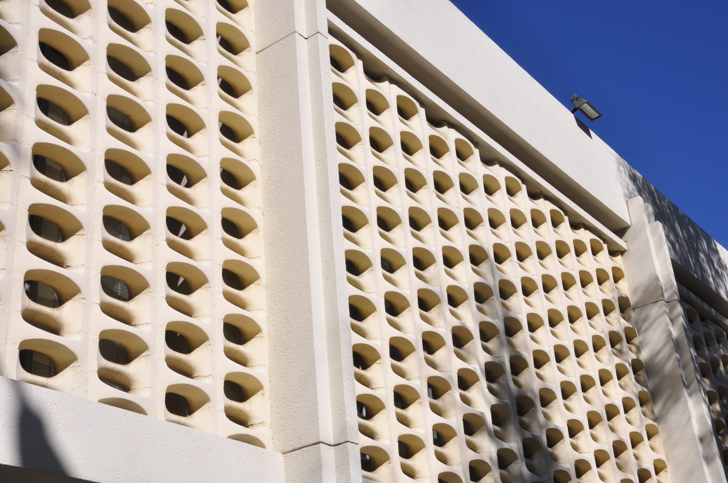 California MidCentury Modern Bank Buildings