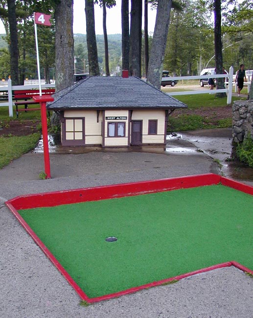 New Hampshire Mini Golf