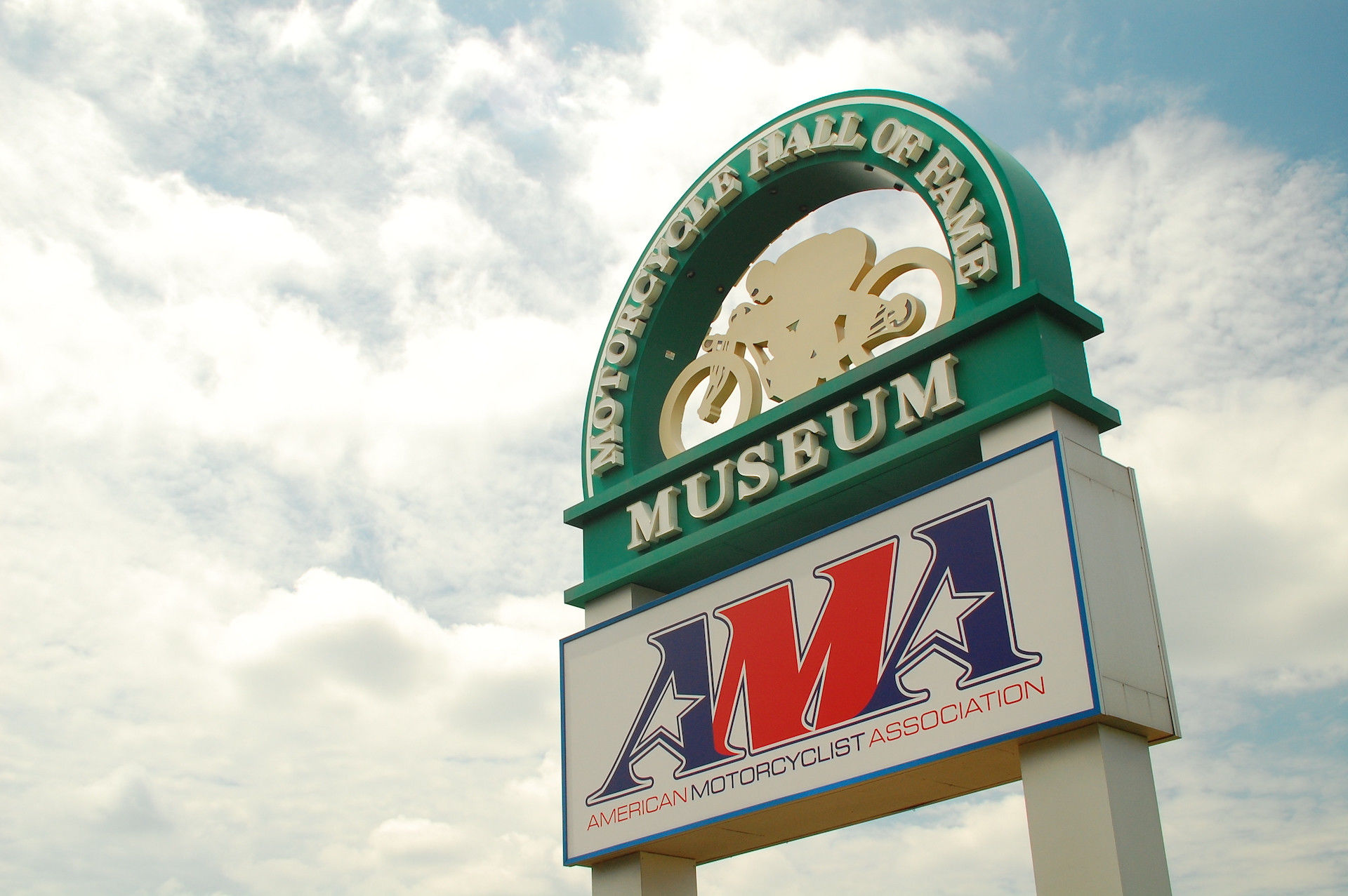 AMA SafeToRace Task Force Members Are "Motorcyclists Of The Year