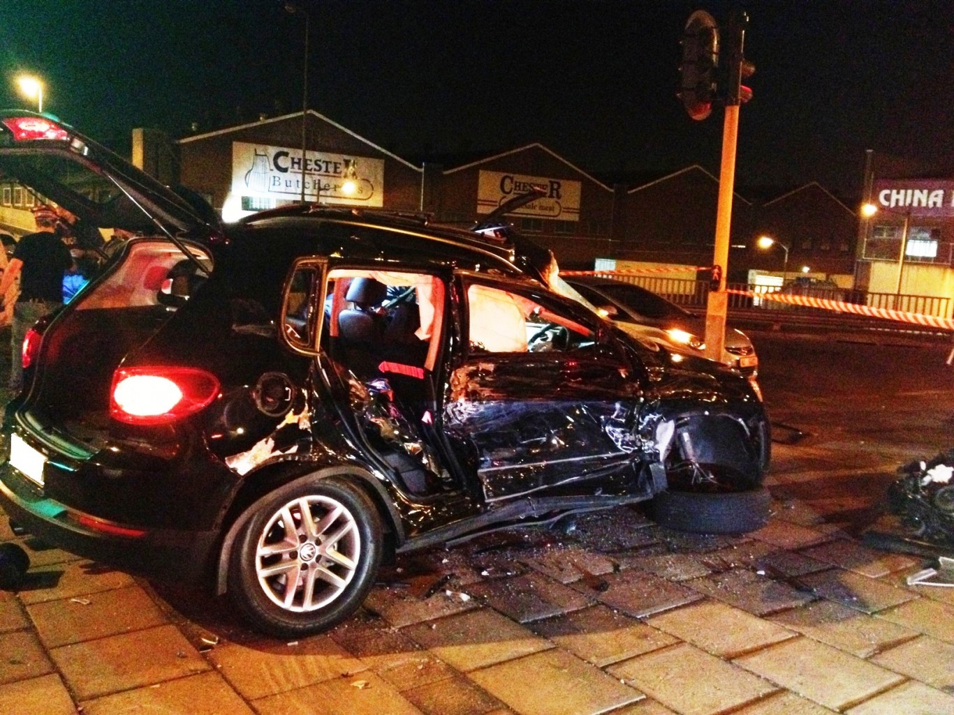 Collision on the corner of Sydney Road and Bayhead Road leaves 3 dead