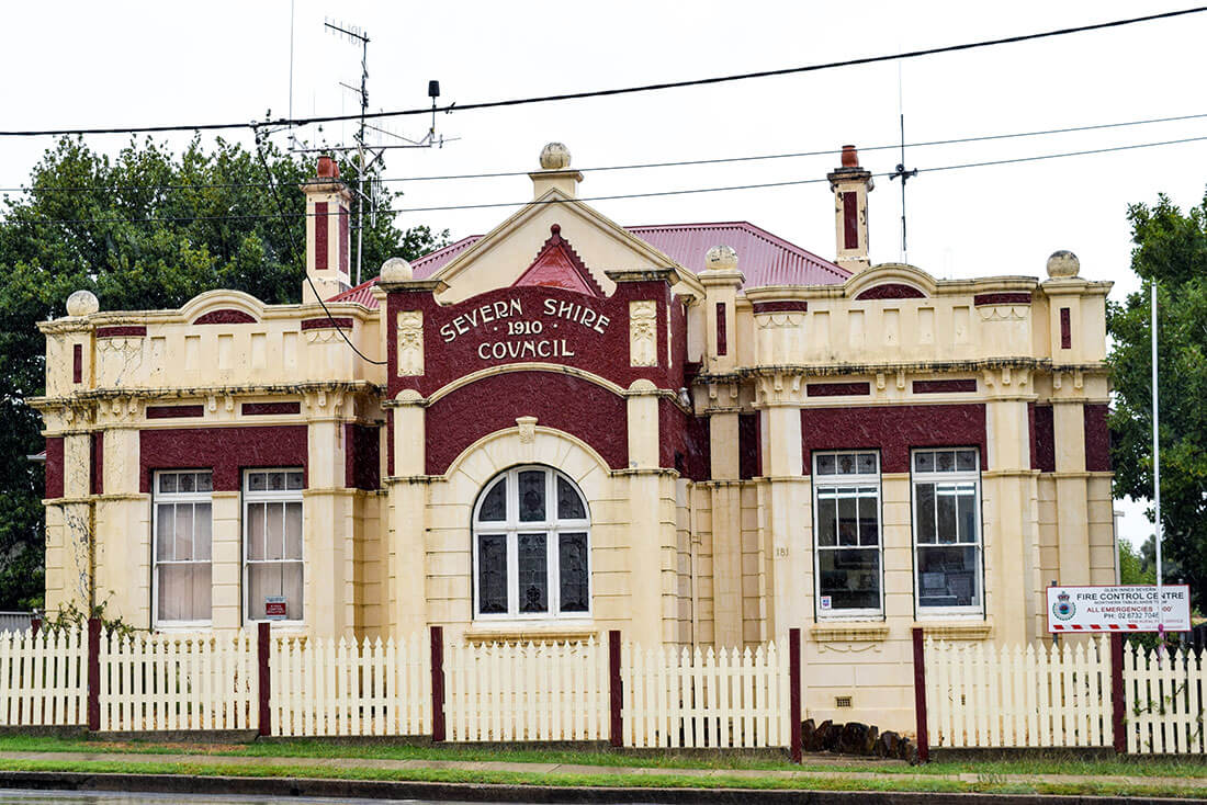 Glen Innes Roaming The Outback