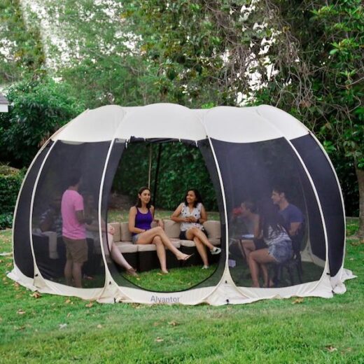 7 BEST DIY TRAMPOLINE TENT IDEAS FOR SLEEPOVER FUN!