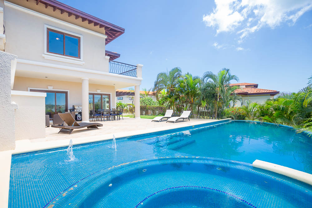 Roatan Property Management and Vacation Rentals Roatan Property Management and Vacation Rentals