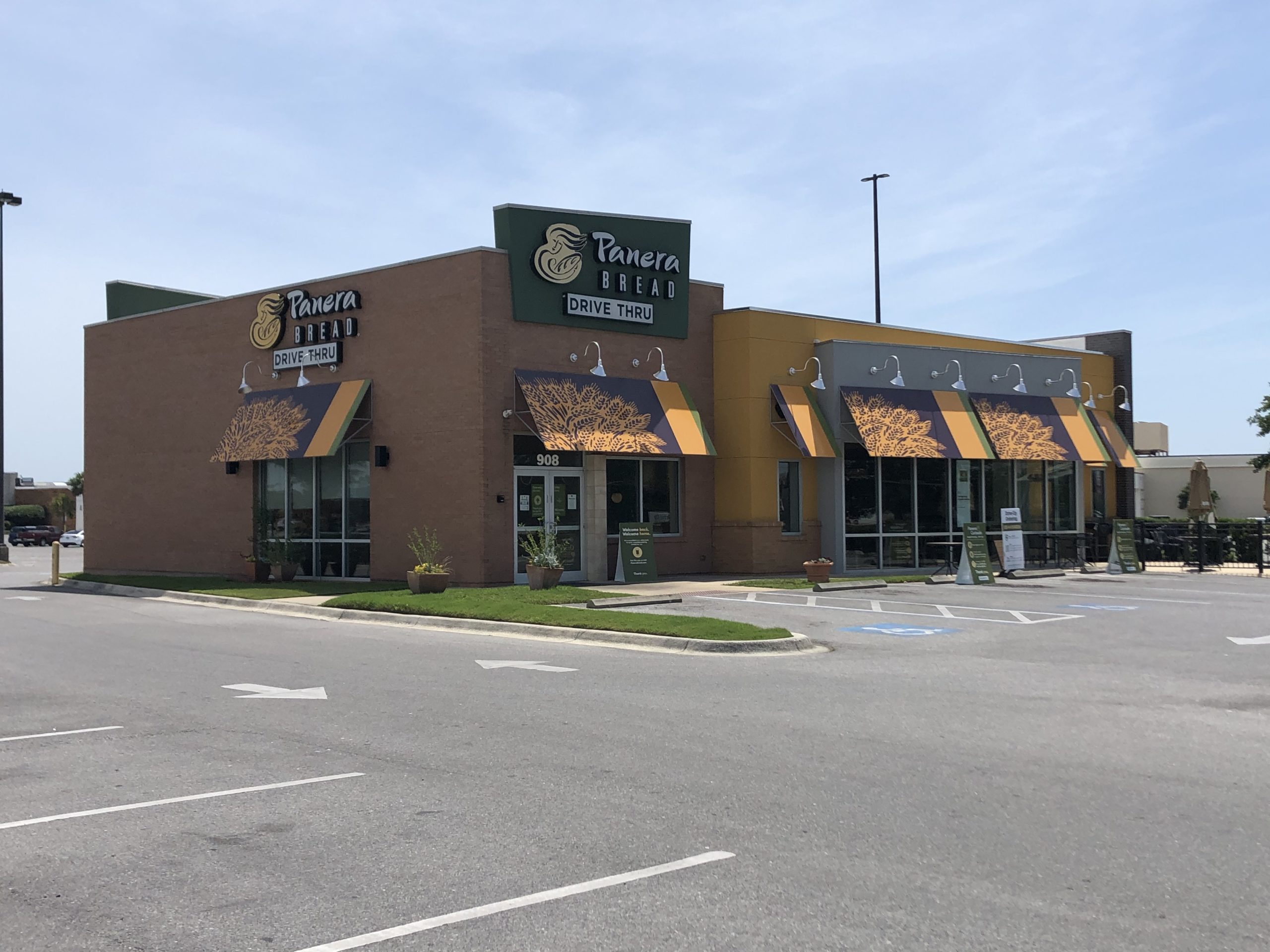Panera Bread Robbins Properties®