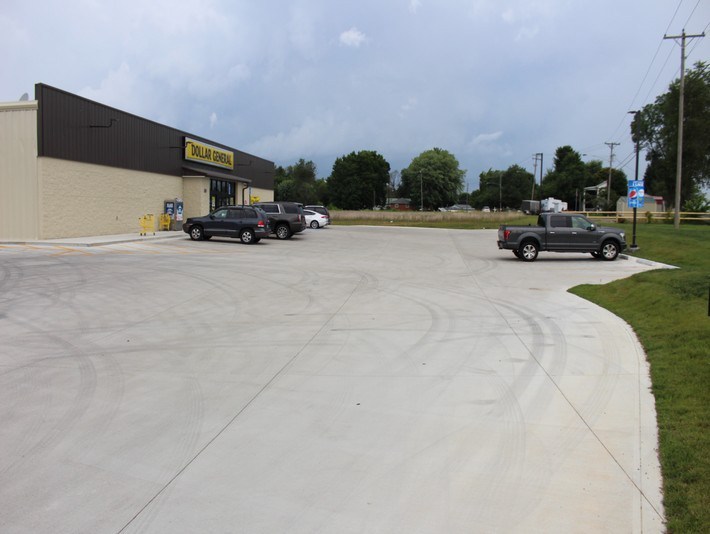 Dollar General Robbins Properties®