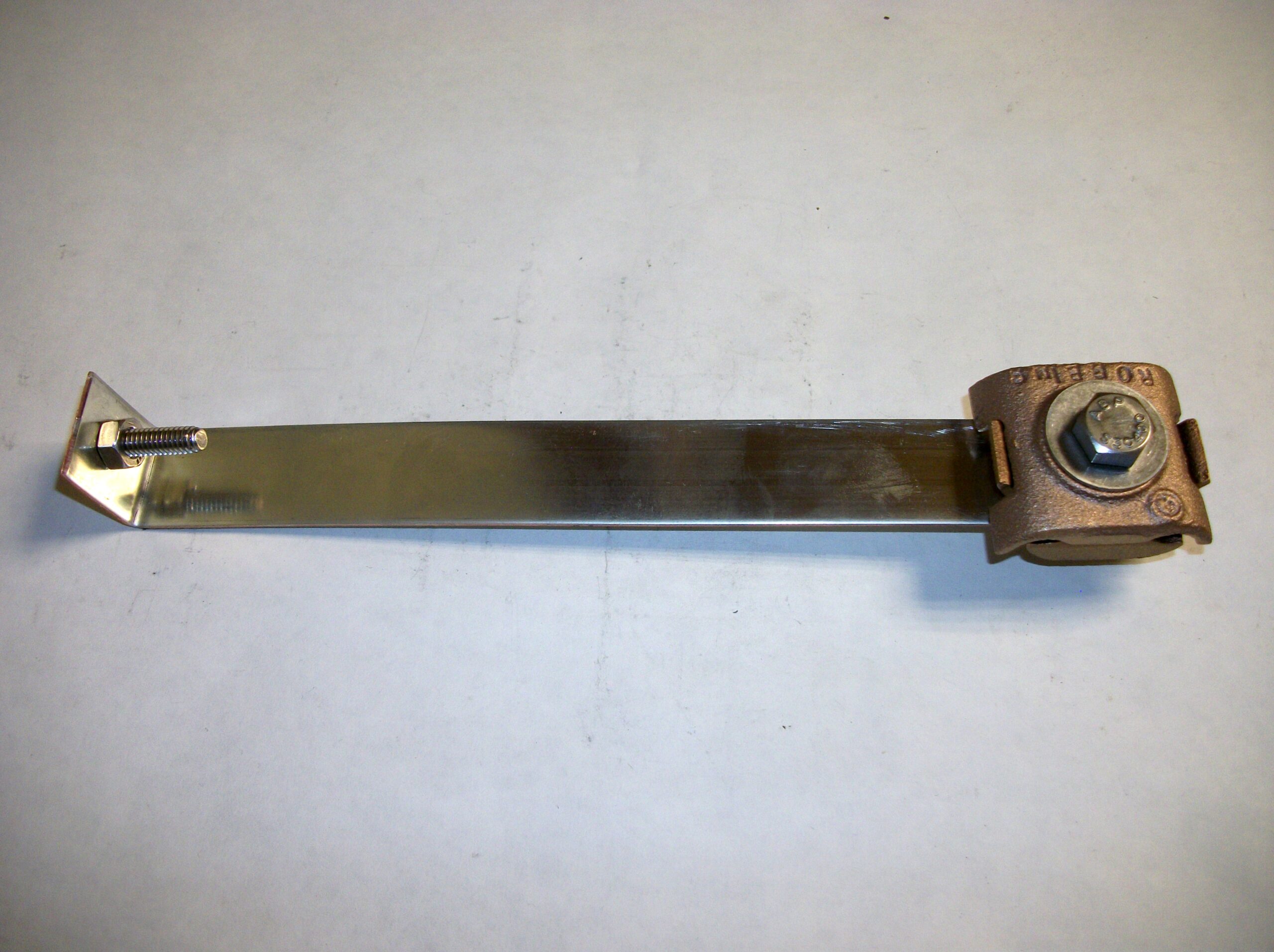 677D6 Pipe Bonding Strap Copper Robbins Lightning