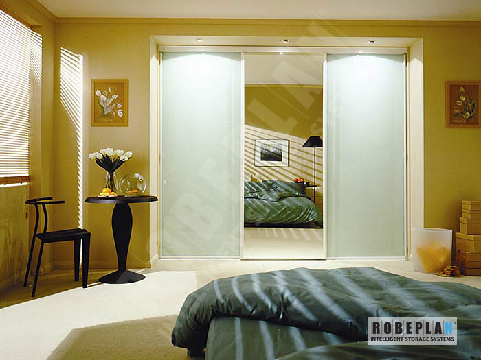Robeplan Sliding Wardrobes Dublin Ireland