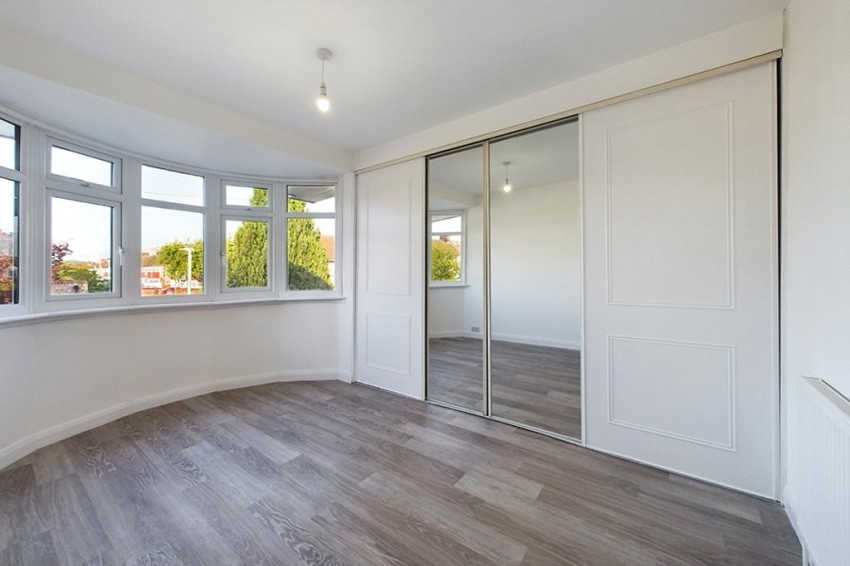 Royal Crescent, South Ruislip, 3 bedroom, Semi Detached House